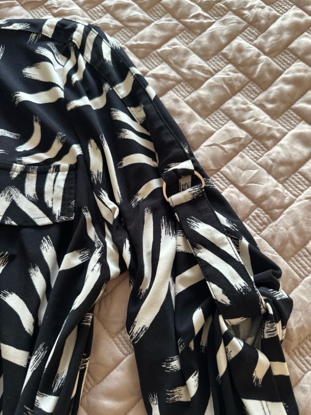Alfani Black White Shirt Dress Size L Midi Belted Tie Waist Stretch Work Dress - Picture 9 of 11
